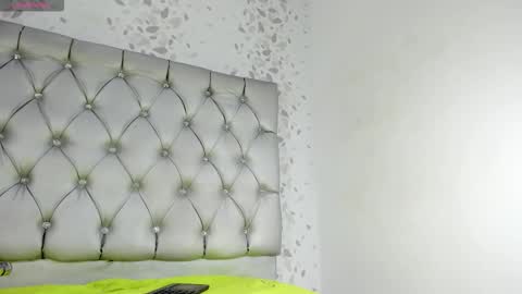 Snapshot of michelle_perla chatting on October 14, 6:44 pm michelle perla online show from October 14, 6:44 pm