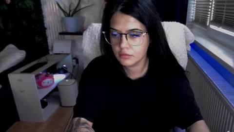 michellerossee online show from November 29, 10:12 am