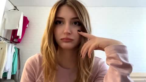 Jenny online show from May 17, 12:25 pm