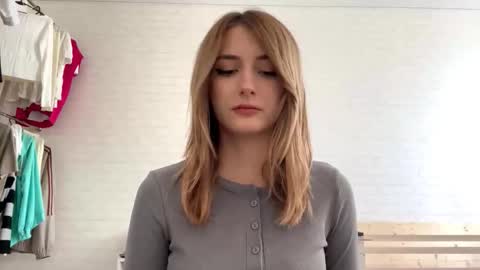 Jenny online show from March 30, 10:04 am