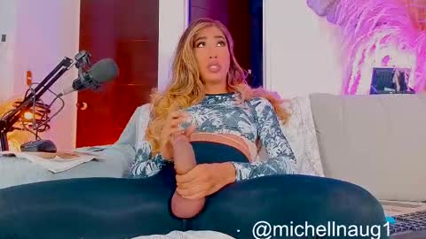 MICHELNAUG    online show from February 20, 3:06 am