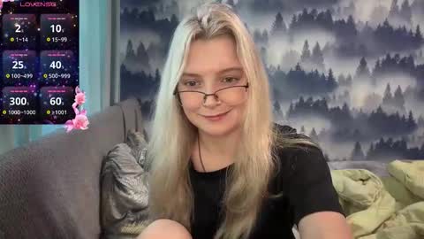 Jessy and Steve online show from October 17, 5:11 am