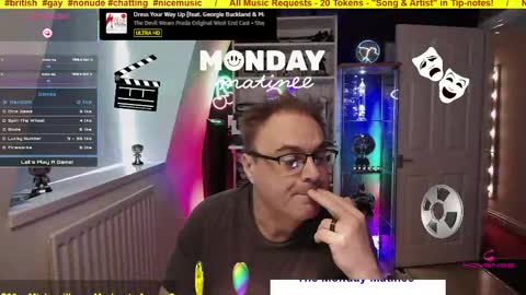 Professional Moderator  Mick Mickey online show from May 11, 4:15 pm