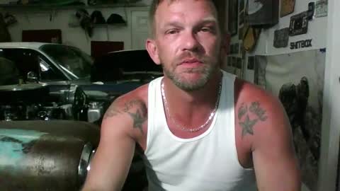 Snapshot of mickey85knoxx chatting on September 21, 3:43 am mickey85knoxx online show from September 21, 3:43 am