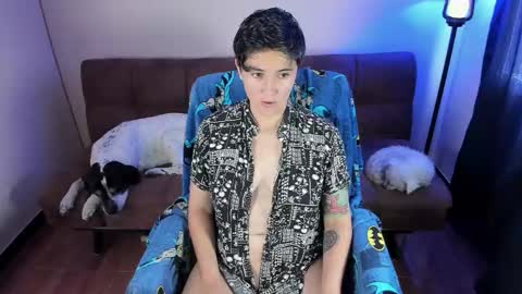 Snapshot of midnight07_ chatting on October 14, 3:37 pm Blue online show from October 14, 3:37 pm