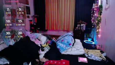 Pola  INDEPENDENT MODEL online show from April 24, 12:45 am