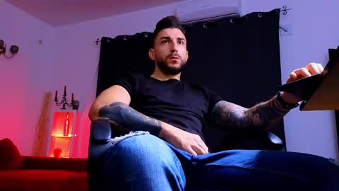 Snapshot of mightyaaron chatting on September 21, 2:59 am MightyAaron online show from September 21, 2:59 am