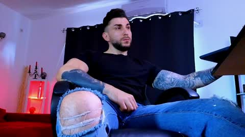 MightyAaron online show from April 10, 6:30 am