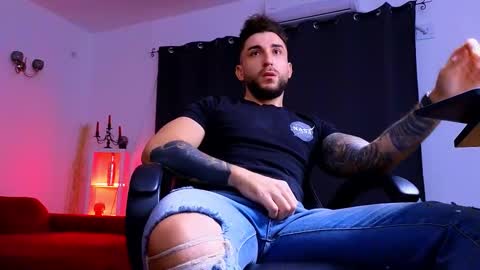 MightyAaron online show from November 7, 4:48 am