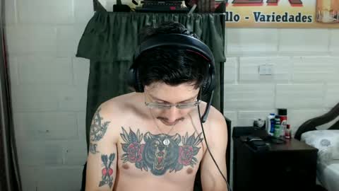Miguel  Independent Model  online show from June 26, 11:37 am