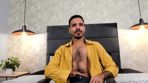 Snapshot of miguelsanfrancisco chatting on October 9, 3:06 pm miguelsanfrancisco online show from October 9, 3:06 pm