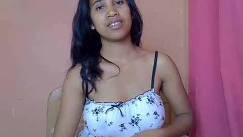 mihpretties online show from March 10, 8:07 am