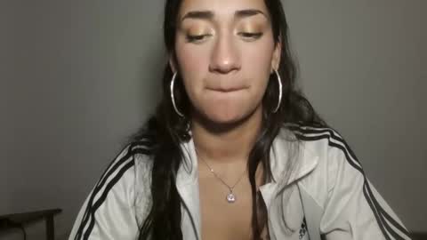 Snapshot of miia__strog chatting on September 29, 7:24 pm Mmia strog online show from September 29, 7:24 pm