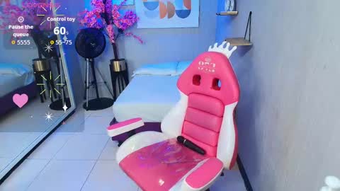 Snapshot of miia_bela chatting on October 15, 7:37 pm Miia online show from October 15, 7:37 pm