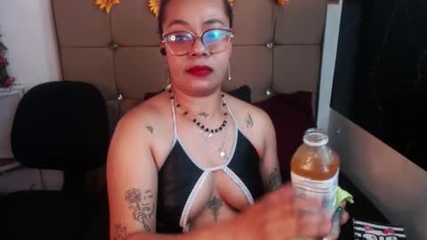 miia online show from February 7, 6:55 pm