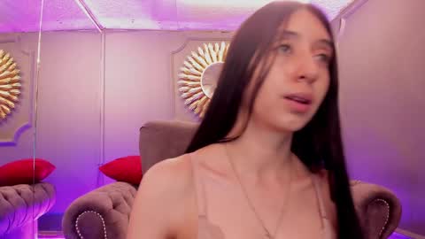 miilu  online show from February 7, 9:16 am