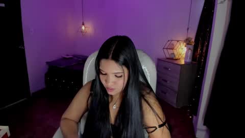 Snapshot of miiss_greyy chatting on September 27, 11:41 am miiss_greyy online show from September 27, 11:41 am