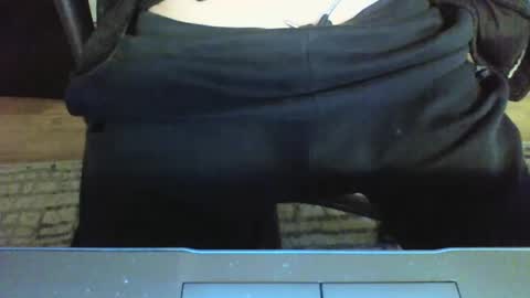 mik online show from December 5, 9:33 am