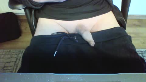 mik online show from February 13, 11:39 am