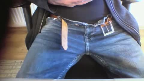 mik online show from September 12, 9:11 am