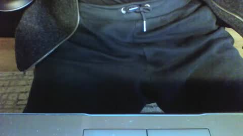 mik online show from December 2, 11:07 am