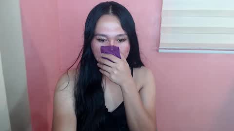 Hi im Avah online show from February 9, 5:43 pm