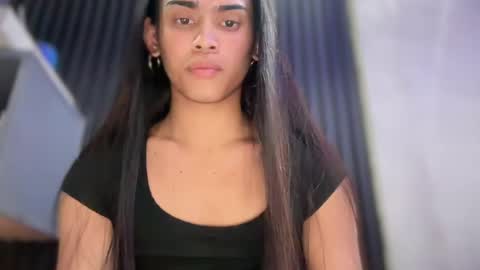 mika_pedersen online show from April 11, 7:45 am