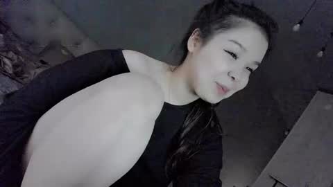 Snapshot of mikasssu chatting on February 13, 11:50 am mikasssu online show from February 13, 11:50 am