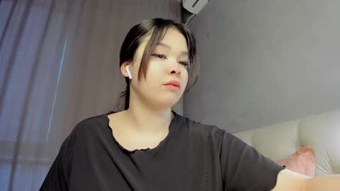 Snapshot of mikasssu chatting on December 14, 10:02 am mikasssu online show from December 14, 10:02 am