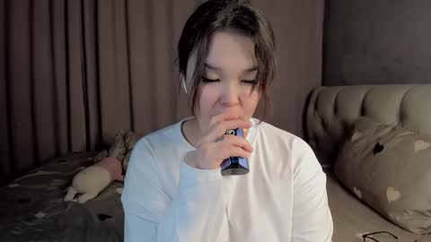 Snapshot of mikasssu chatting on January 22, 1:00 pm mikasssu online show from January 22, 1:00 pm