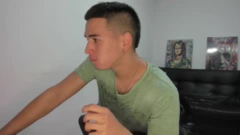 mike3xxx online show from September 14, 1:52 am