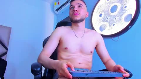 Mike  online show from May 11, 2:45 pm