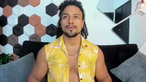   online show from March 8, 6:58 pm