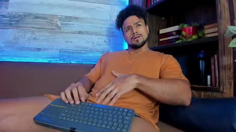   online show from March 7, 9:51 am