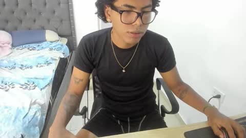 Snapshot of mike_master9 chatting on October 20, 6:02 pm mike_master9 online show from October 20, 6:02 pm