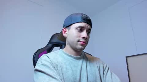 Mike Montoya online show from December 6, 12:07 am