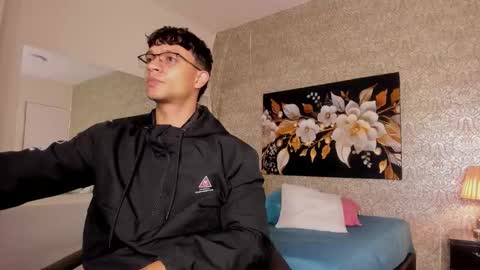 Mike online show from October 12, 11:36 am