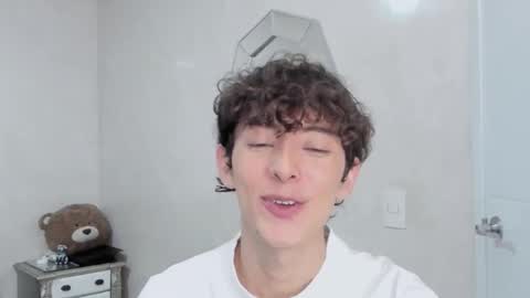 Mikebelf4 online show from February 16, 10:19 pm