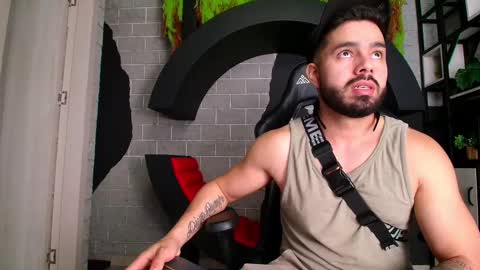 Mike Blare online show from January 11, 1:37 am