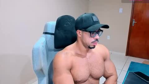 mikehotk online show from October 13, 8:00 pm