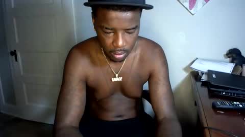 Snapshot of mikejones1415 chatting on October 29, 2:52 pm mike jones online show from October 29, 2:52 pm