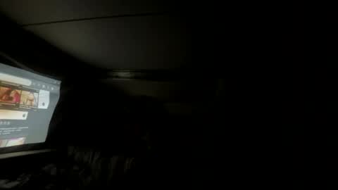 mikenlynz3oh3 online show from November 10, 11:57 am