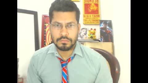 Snapshot of mikeriverx chatting on October 6, 6:31 am mikeriverx online show from October 6, 6:31 am