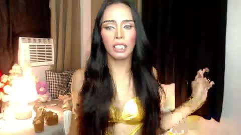 Snapshot of mikeyalawi03 chatting on September 25, 2:02 pm Mistress MikeyAlawi online show from September 25, 2:02 pm