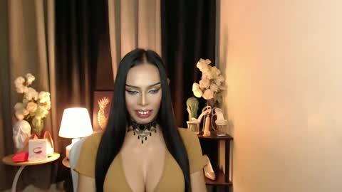 Snapshot of mikeyalawi03 chatting on February 2, 11:18 am Mistress MikeyAlawi online show from February 2, 11:18 am