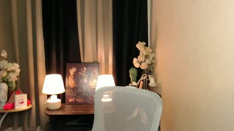 Snapshot of mikeyalawi03 chatting on February 12, 2:14 am Mistress MikeyAlawi online show from February 12, 2:14 am