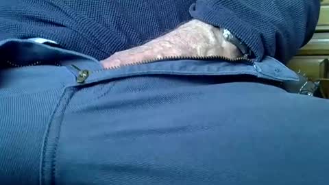 Snapshot of mikeybed chatting on January 13, 10:14 am mikeybed online show from January 13, 10:14 am