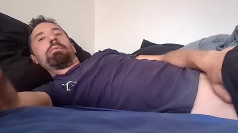 Snapshot of mikeyboy6666 chatting on February 7, 9:58 pm Mikey Boy online show from February 7, 9:58 pm