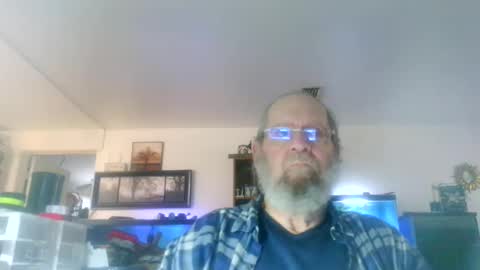 mikeyd1a online show from January 10, 6:02 pm