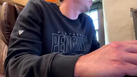 mikeydubs10 online show from April 27, 6:16 pm